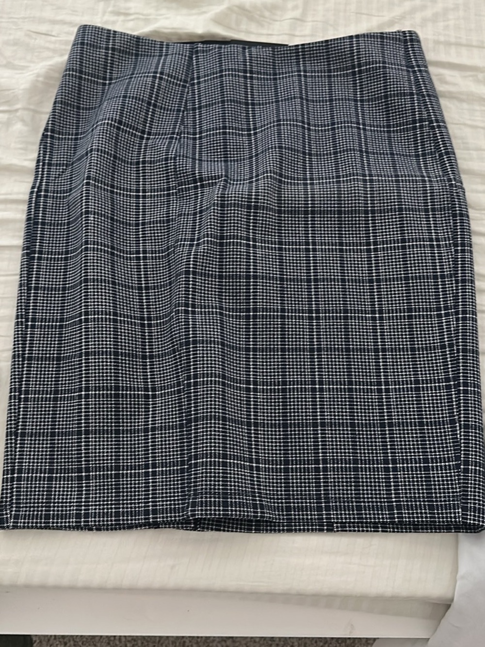 Black and White Plaid Pencil Skirt